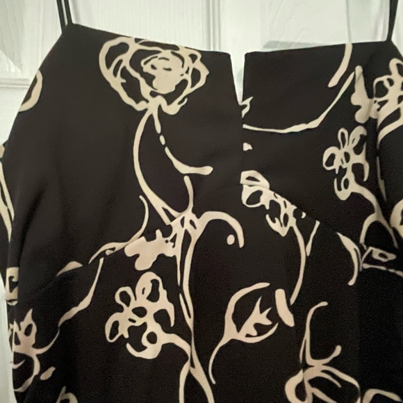 Black and white summer dress, size medium - Picture 4 of 4